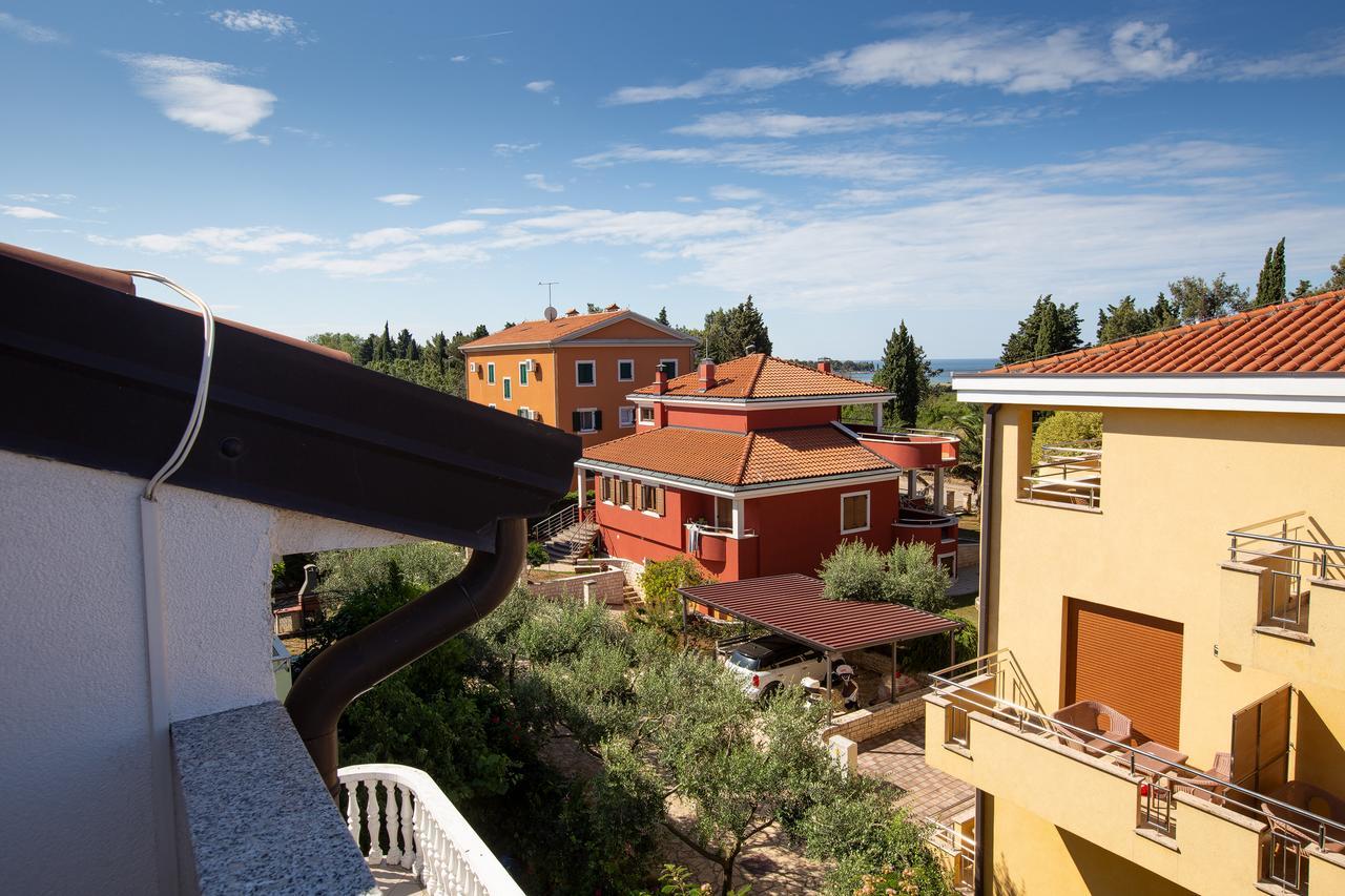 Apartments Michelle Umag Exteriér fotografie